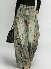 Women's Retro Floral Art Print Casual Stylish Hollow Denim Pants